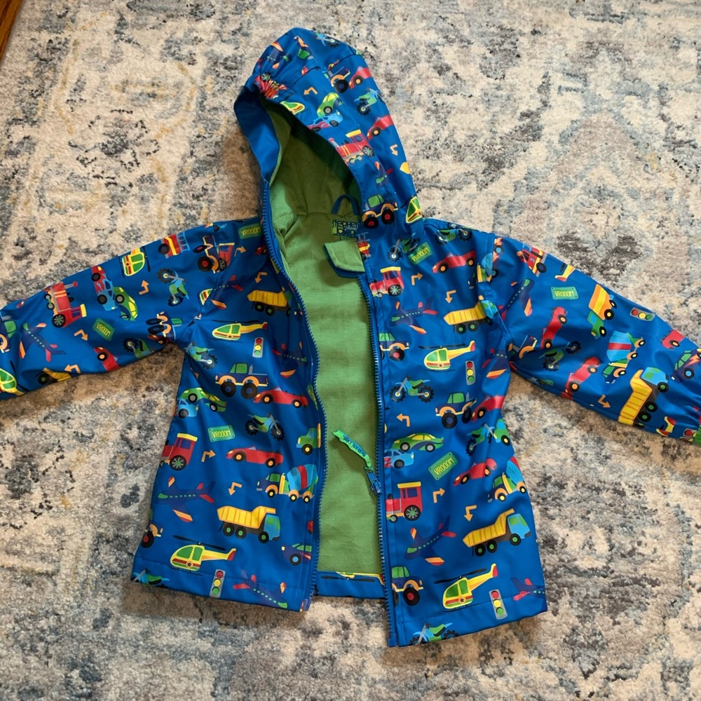 Boys rain jacket size 4t